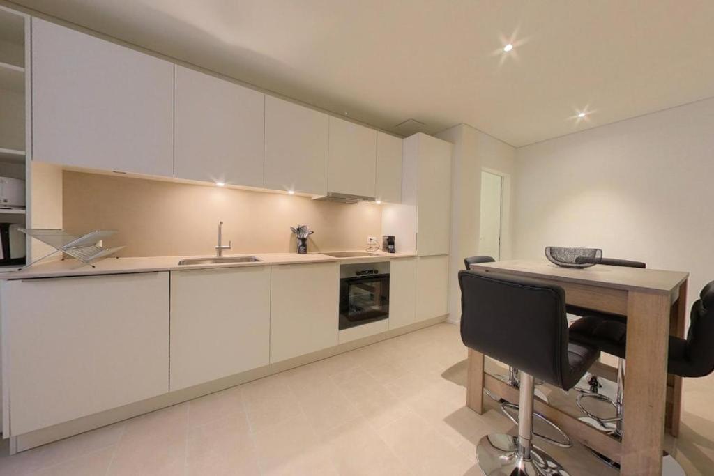 Apartment Bright And Modern 1-bed In Rdm2 Neuenburg